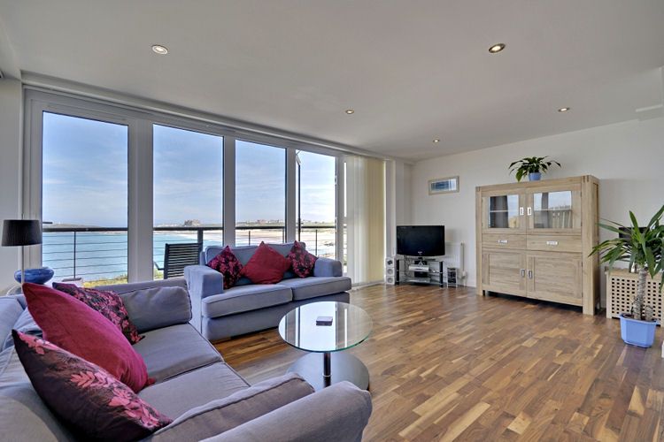 270 North Esplanade Road  Newquay