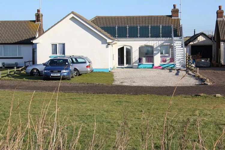 Bluesy Beach House  Bude