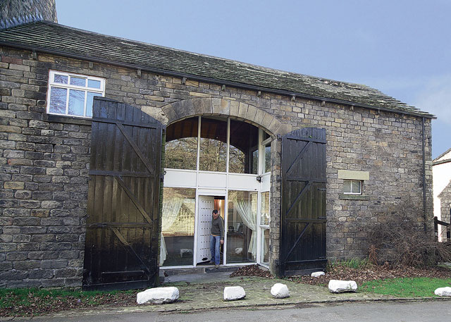 Old Hall Barn