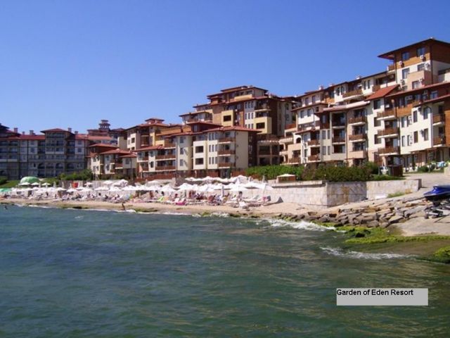 Garden of Eden Resort, St Vlas