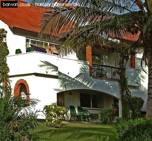 Luxury 5 Star Villa on the Kololi Beach Club